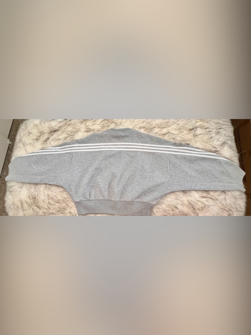 Adidas Future Icons 3-Stripes Cropped Sweatshirt Gray White Logo  L - Picture 9 of 10
